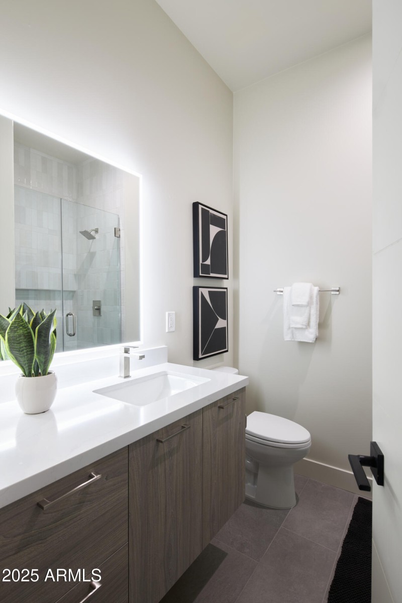 PropertyImageCo_13697N88thPl_WEB_57