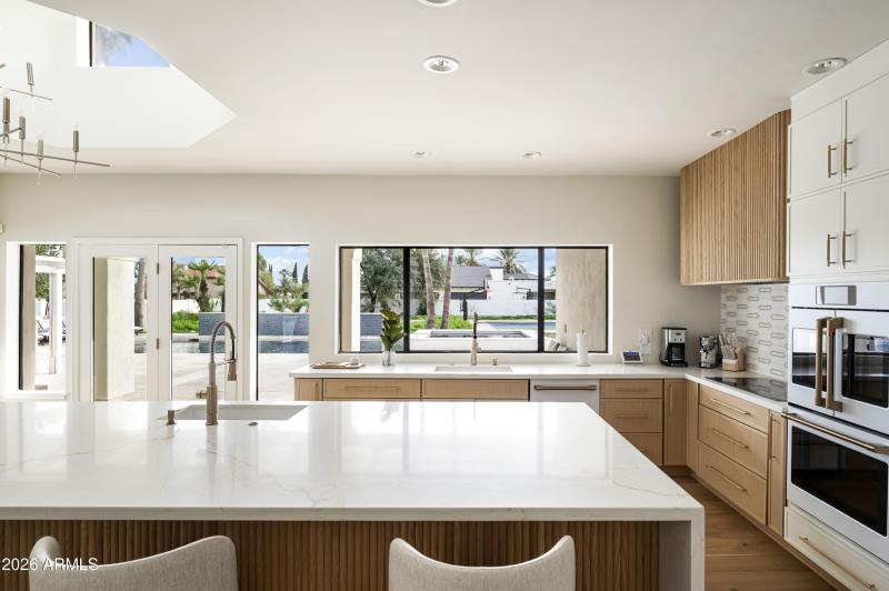 10111 E Cholla St, Scottsdale-21