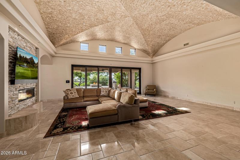 11-Calle Buena Vista