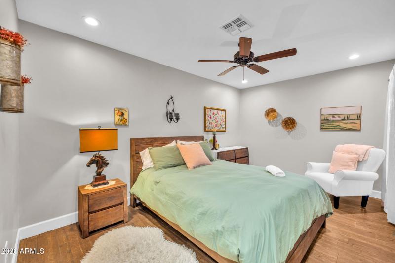 29-web-or-mls-896A6951