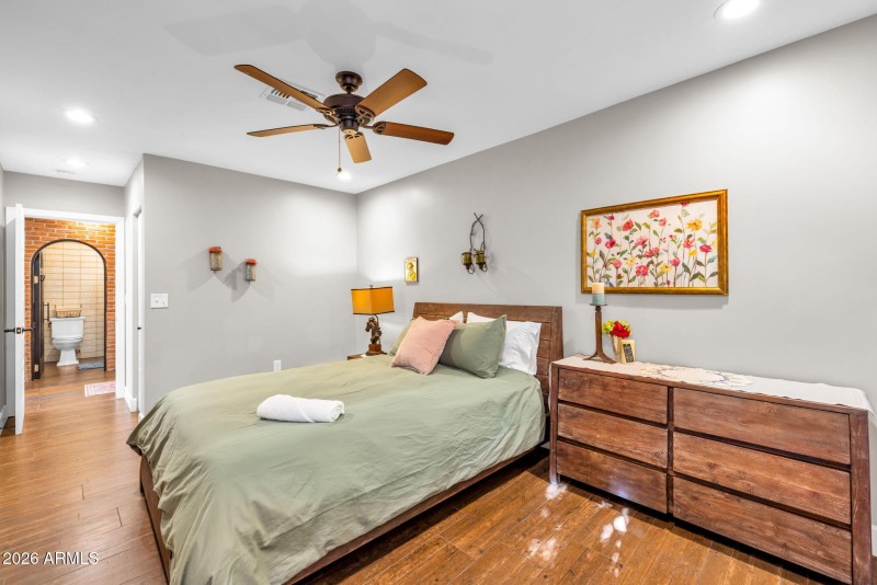 31-web-or-mls-896A6963