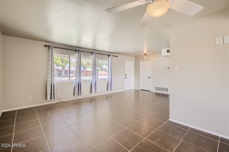 3213 N 63rd Pl - Web Quality - 005 - 07