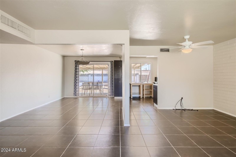 3213 N 63rd Pl - Web Quality - 007 - 09