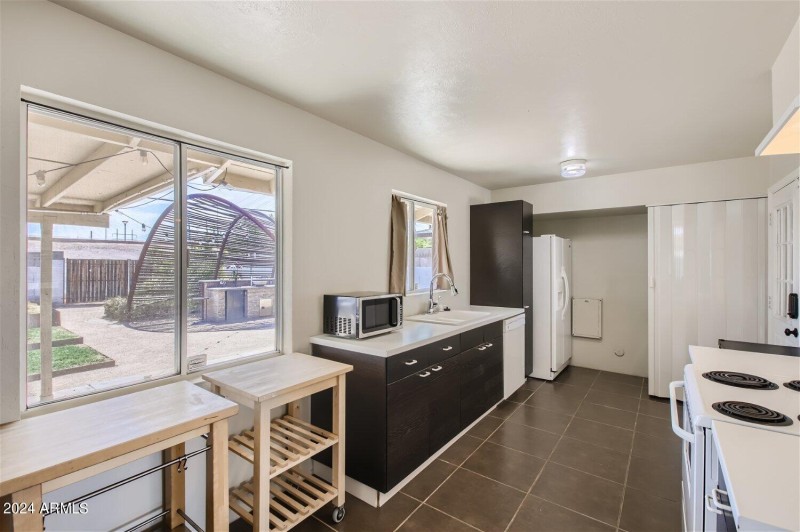 3213 N 63rd Pl - Web Quality - 010 - 13