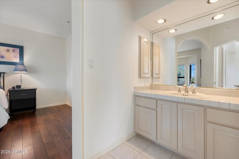 Jack n Jill Bath Sep Vanity