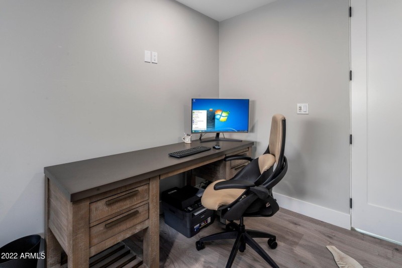 Master Bedroom Desk