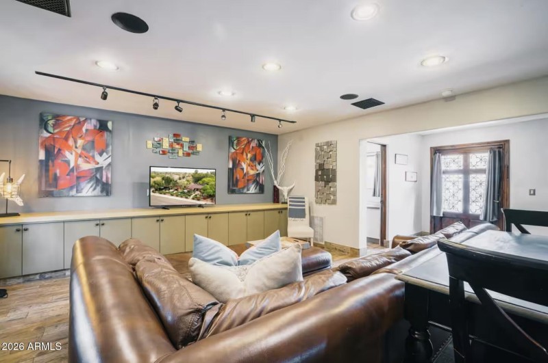 Screenshot 2026-01-06 at 2.42.59PM