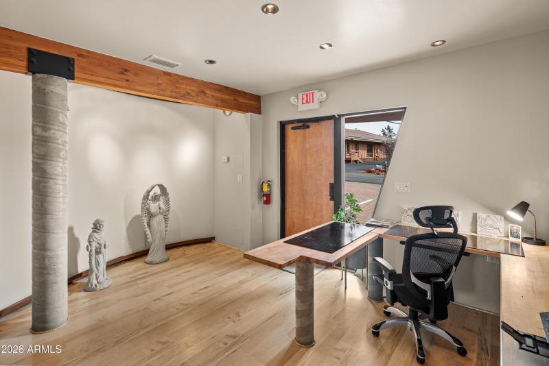 JL_45BirchBlvd-interiors-03