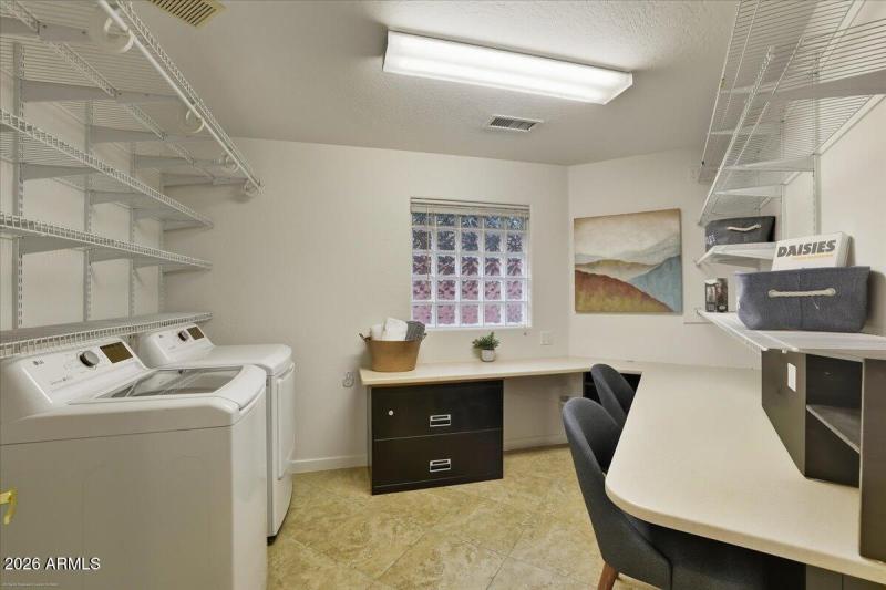 Laundry + Creative Space