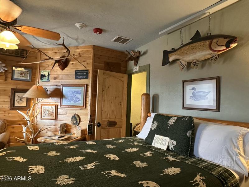 Northern Exposure Suite