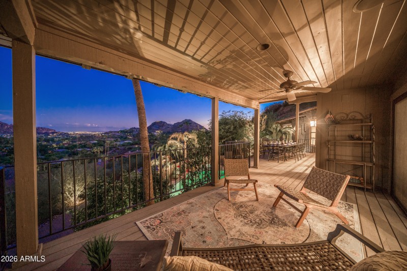 Covered Deck off Main Floor Guest Suite