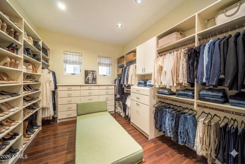 Custom Her’s Closet