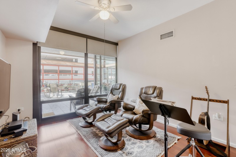 4808 N 24th Street 325 - MLS Sized - 017