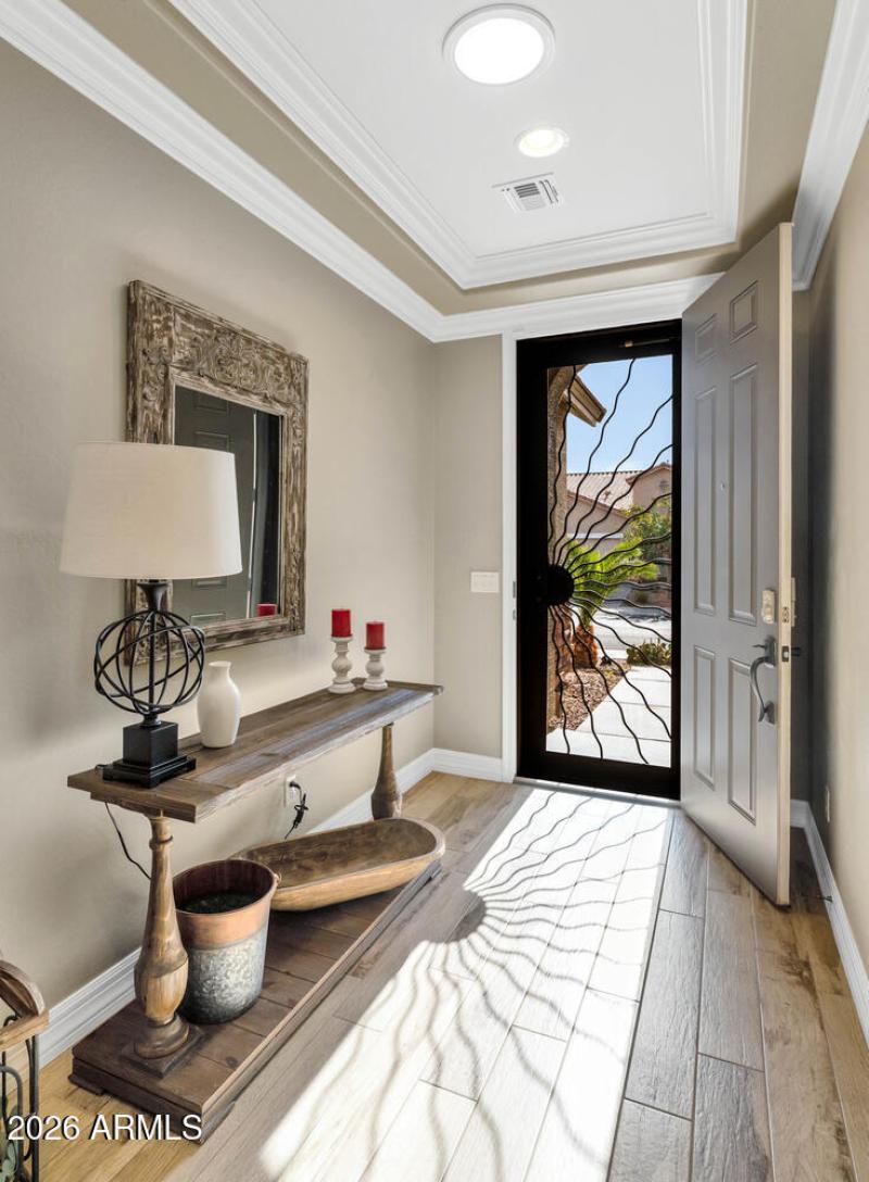 18340 W Onyx Ave-large-007-015-18340 W O