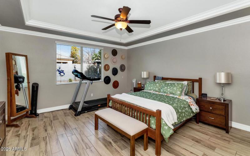 18340 W Onyx Ave-large-018-042-18340 W O