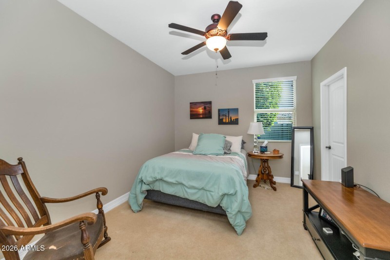 18340 W Onyx Ave-large-024-033-18340 W O