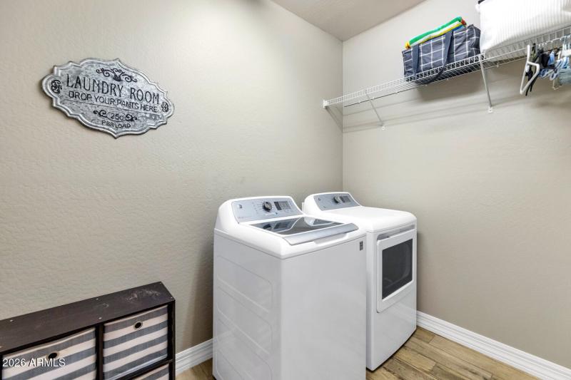 18340 W Onyx Ave-large-027-034-18340 W O