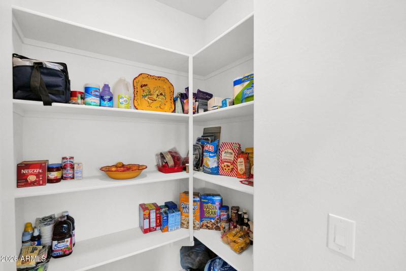 Walk in Pantry