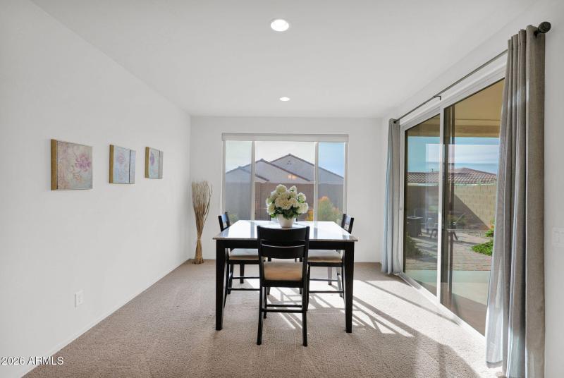 Bright Eat In Kitchen