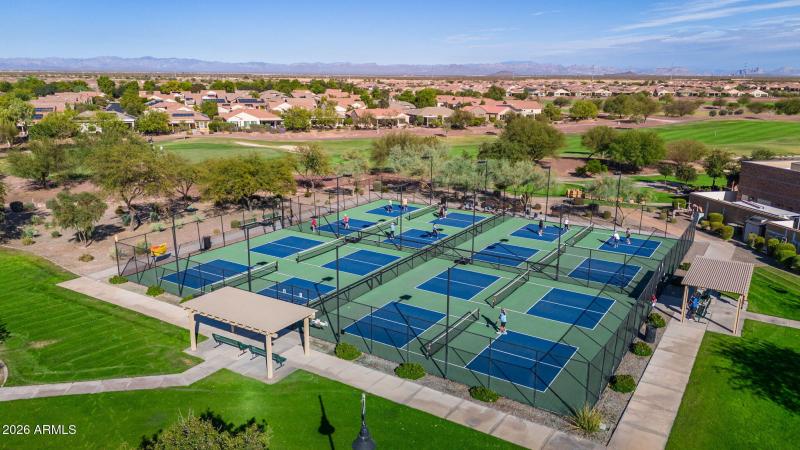 Community Pickle Ball Courts