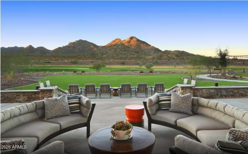 Cozy Outdoor Settings