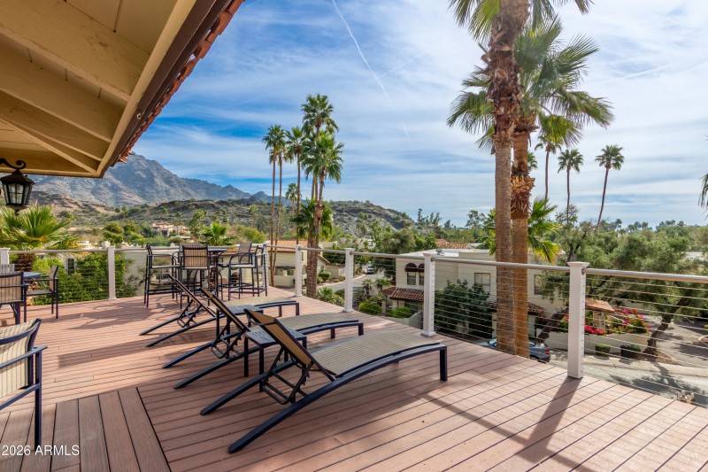 44 - Community Seating Area 2