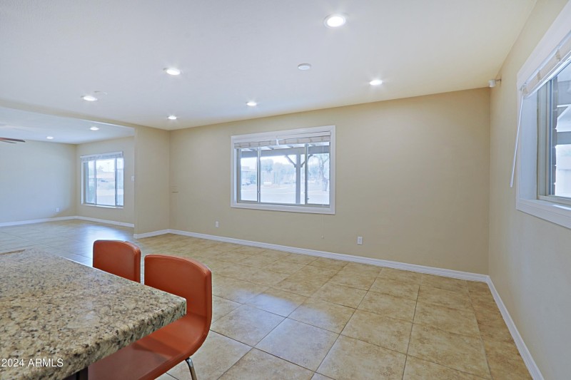 Dining space unfurnished 1