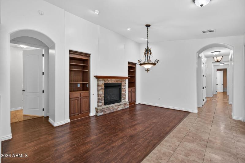 17-web-or-mls-DSC00988