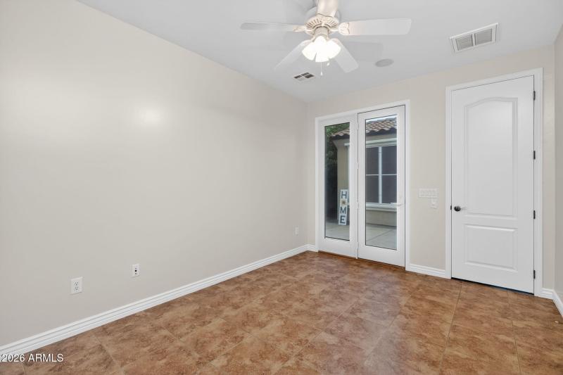 44-web-or-mls-DSC01097