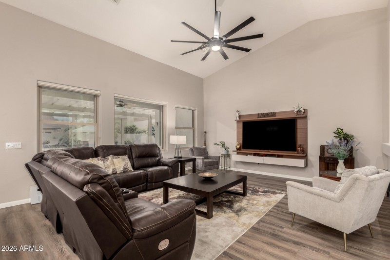 16 - Vista Paseo 12753