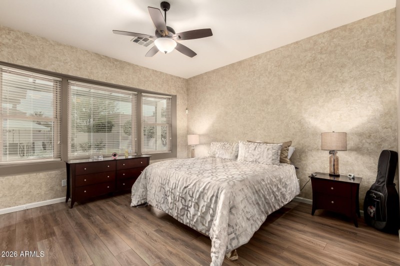 24 - Vista Paseo 12753