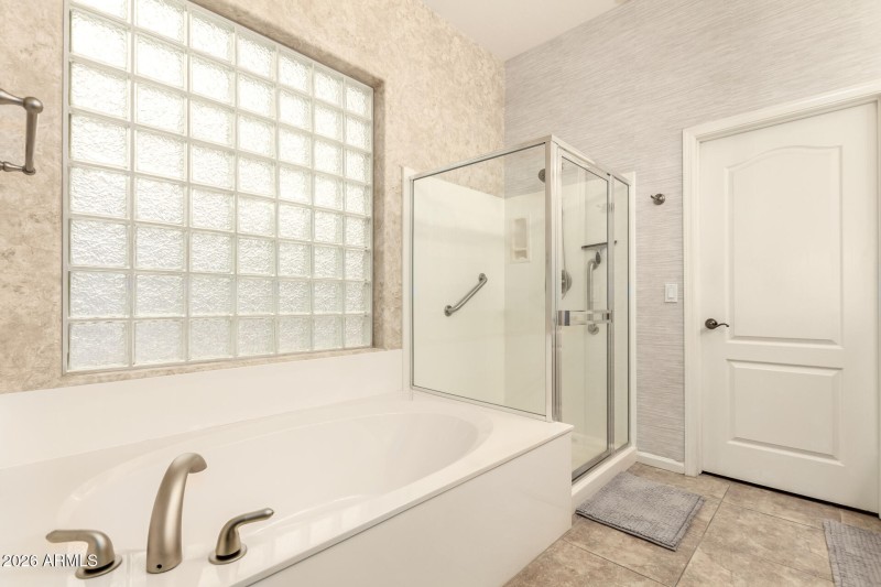 28 - Vista Paseo 12753