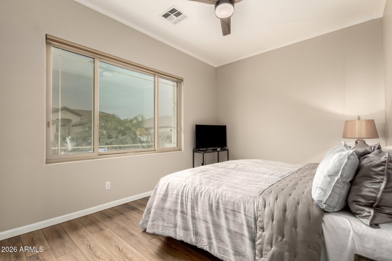 32 - Vista Paseo 12753