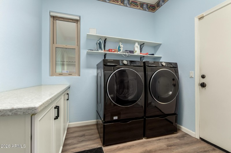 37 - Vista Paseo 12753