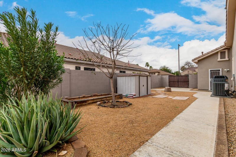 44 - Vista Paseo 12753