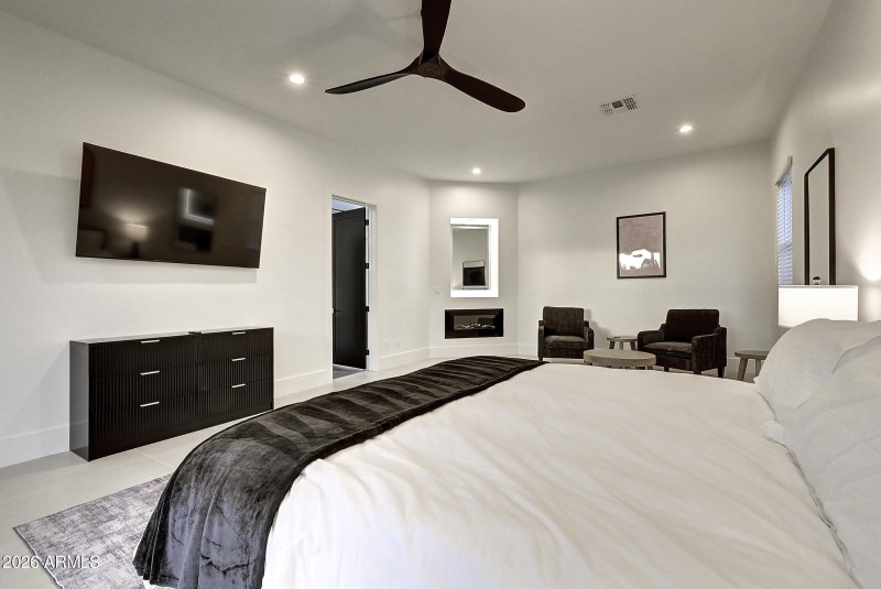 6401 E Larkspur Dr Shoot 2 (35)