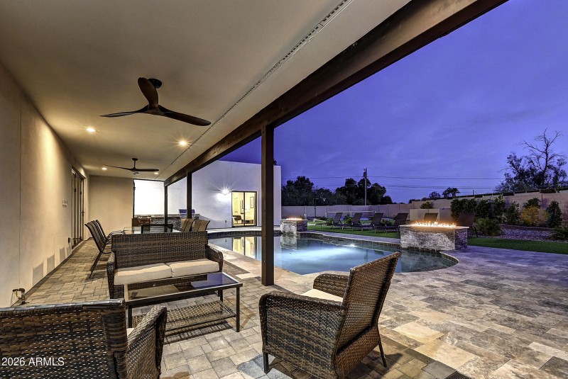 6401 E Larkspur Dr Shoot 2 (70)