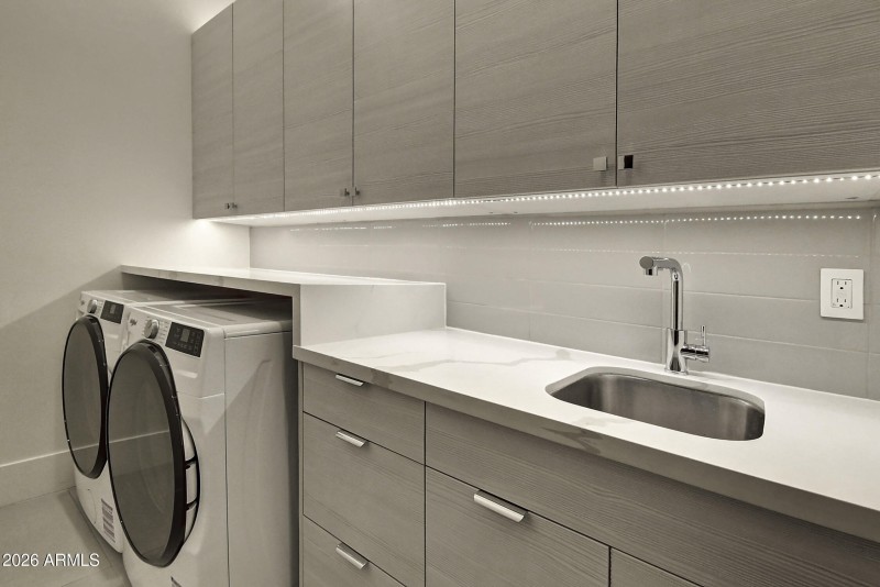 6401 E Larkspur Dr Shoot 2 (84)