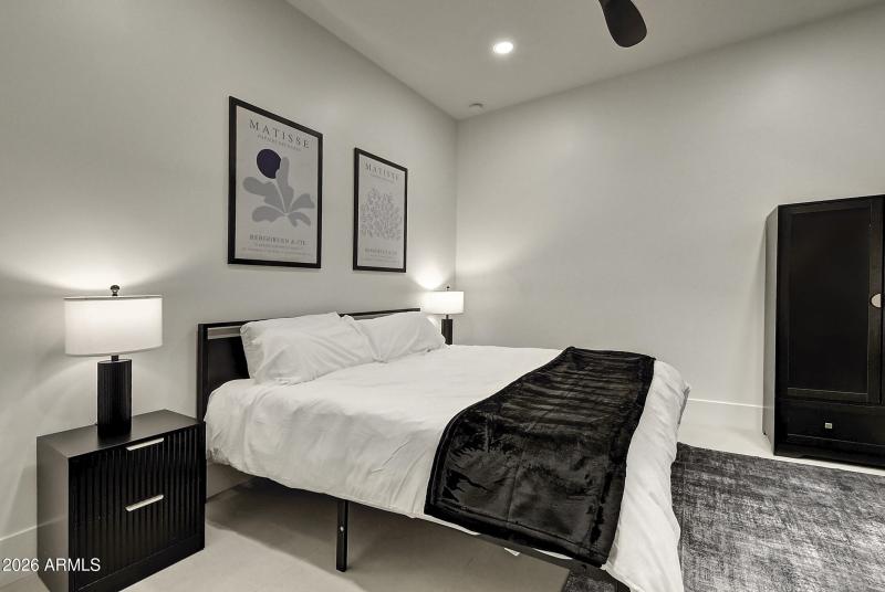 6401 E Larkspur Dr Shoot 2 (86)