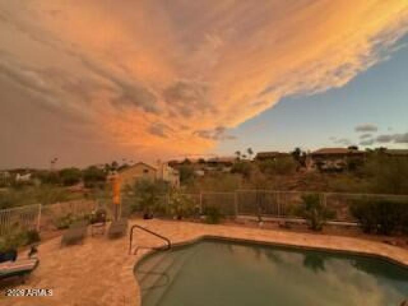 Stunning skies......