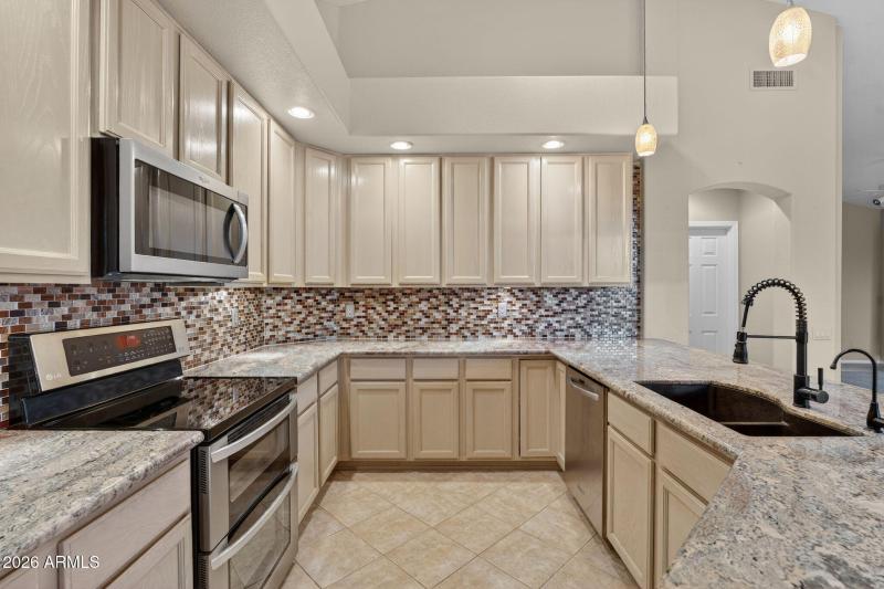 Kitchen – Alternate Angle