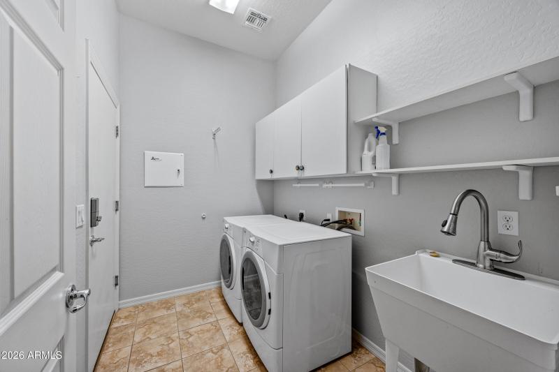 20471 Wishing Well Ln-31