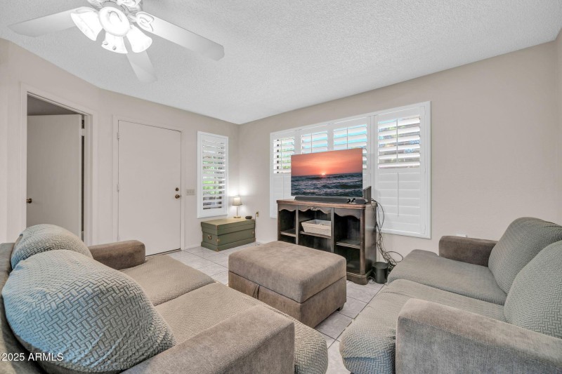 14300 W Bell Rd unit 83-89