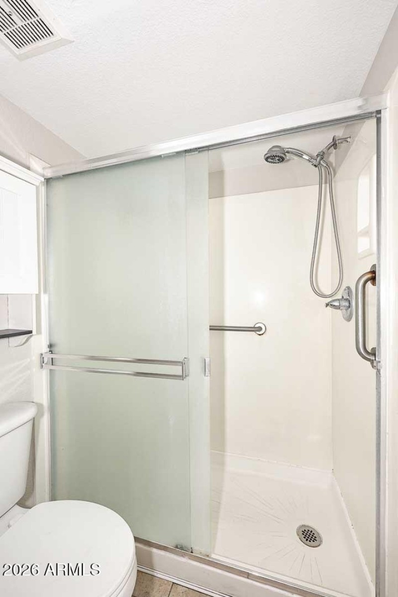 Upstairs Hall Bath-Shower