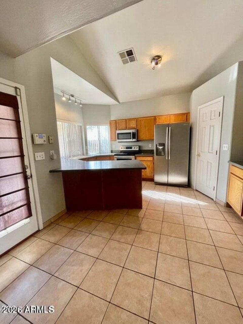 20211226221811117901000000-o