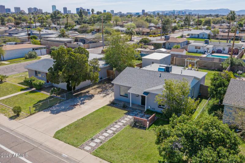 1705 W Campbell Ave Phoenix AZ-large-023
