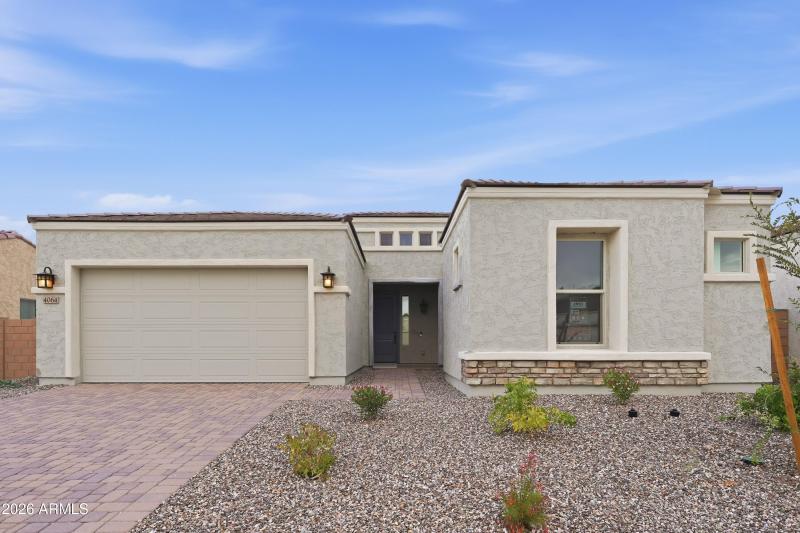 4064 E Desert Lilly Lane ~ Ready Now!