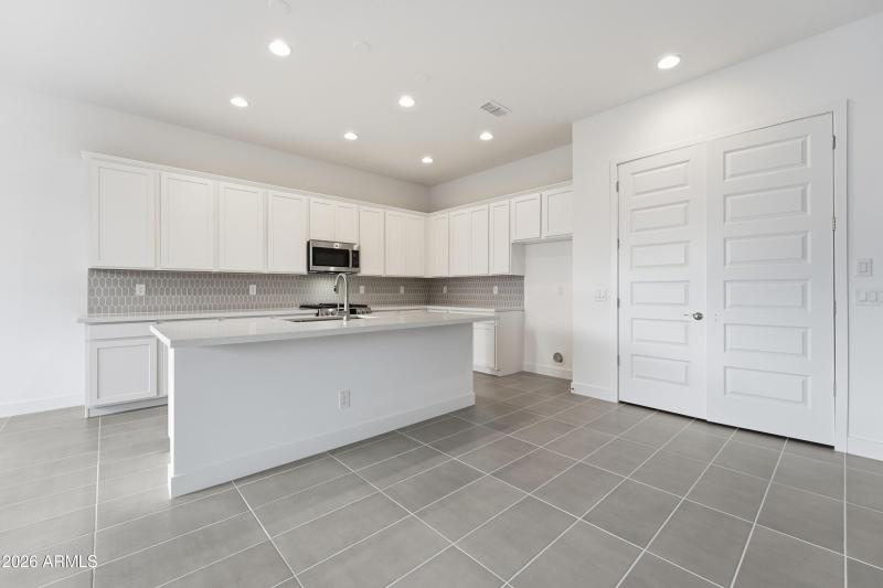 4064 E Desert Lilly Lane ~ Ready Now!