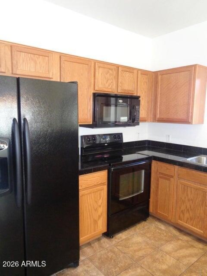 20180921221527782972000000-o