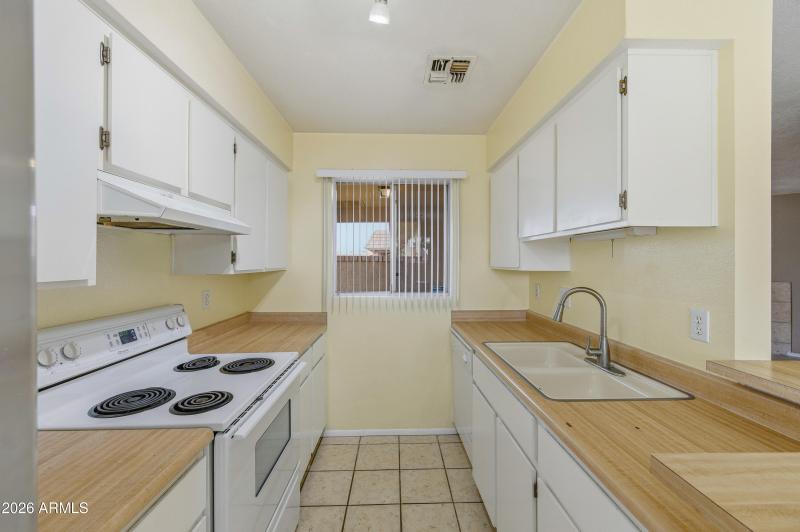 501 W Yukon Dr #4-14